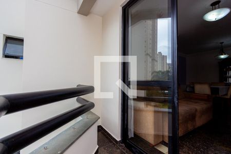 Apartamento à venda com 86m², 3 quartos e 2 vagas Apartamento à venda com 86m², 3 quartos e 2 vagasVaranda