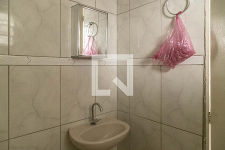 Casa à venda com 70m², 2 quartos e sem vagaBanheiro