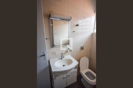 Casa para alugar com 150m², 3 quartos e 2 vagas Casa para alugar com 150m², 3 quartos e 2 vagasSuíte