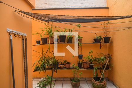 Casa para alugar com 150m², 3 quartos e 2 vagas Casa para alugar com 150m², 3 quartos e 2 vagasQuintal