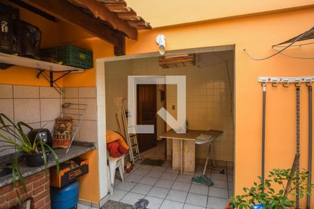 Casa para alugar com 150m², 3 quartos e 2 vagas Casa para alugar com 150m², 3 quartos e 2 vagasQuintal