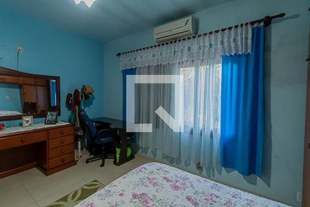 Casa à venda com 235m², 4 quartos e 2 vagasQuarto 1