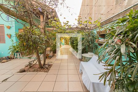 Casa à venda com 235m², 4 quartos e 2 vagasÁrea externa