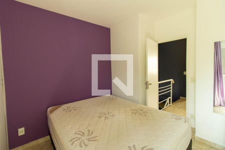 Suíte de casa de condomínio para alugar com 2 quartos, 90m² em Jardim Barbacena, Cotia