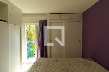 Casa de Condomínio para alugar com 2 quartos, 90m² em Jardim Barbacena, Cotia