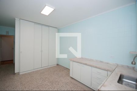 Apartamento à venda com 133m², 2 quartos e 1 vagaCozinha