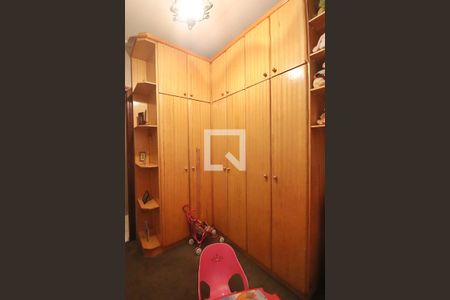 Casa à venda com 395m², 4 quartos e 1 vagaQuarto 2