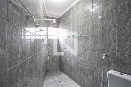 Casa à venda com 237m², 5 quartos e 3 vagas Casa à venda com 237m², 5 quartos e 3 vagasBanheiro 2