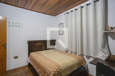 Casa à venda com 237m², 5 quartos e 3 vagas Casa à venda com 237m², 5 quartos e 3 vagasQuarto 3