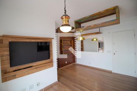 Salas de apartamento para alugar com 2 quartos, 50m² em Vila Industrial, Campinas