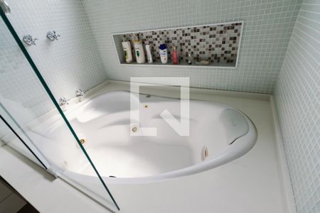 Casa à venda com 350m², 3 quartos e 6 vagasBanheiro 1 Banheira