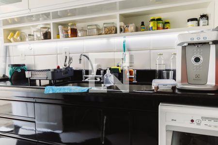 Casa à venda com 350m², 3 quartos e 6 vagasCozinha