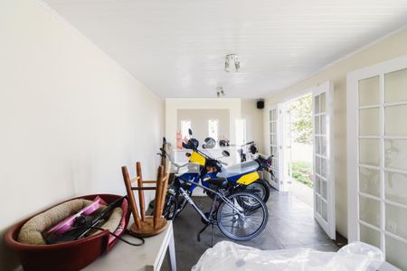 Casa à venda com 350m², 3 quartos e 6 vagasEdícula 2