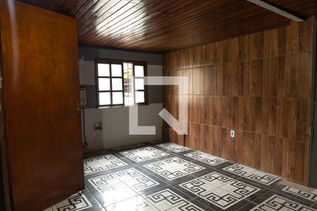 Casa à venda com 140m², 4 quartos e 1 vaga Casa à venda com 140m², 4 quartos e 1 vagaQuarto de Serviço