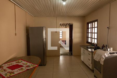 Sala/Cozinha de casa à venda com 4 quartos, 140m² em Bom Jesus, Porto Alegre