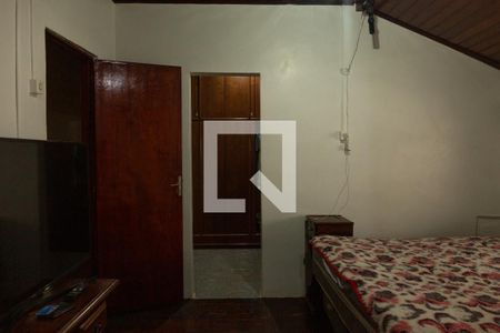 Casa à venda com 140m², 4 quartos e 1 vaga Casa à venda com 140m², 4 quartos e 1 vagaQuarto 1