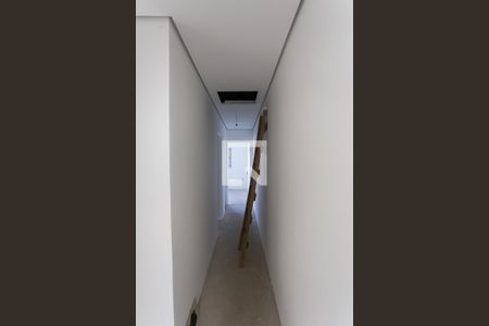 corredor de casa para alugar com 3 quartos, 125m² em Jardim Mirna, Taboão da Serra