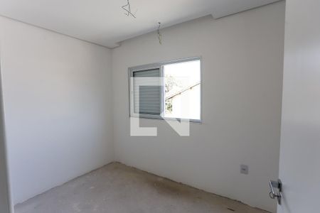Quarto 1 de casa para alugar com 3 quartos, 125m² em Jardim Mirna, Taboão da Serra