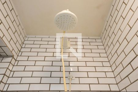 Apartamento à venda com 120m², 2 quartos e 1 vaga Apartamento à venda com 120m², 2 quartos e 1 vagaBanheiro de Serviço