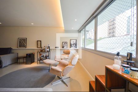 Apartamento à venda com 120m², 2 quartos e 1 vaga Apartamento à venda com 120m², 2 quartos e 1 vagaSala