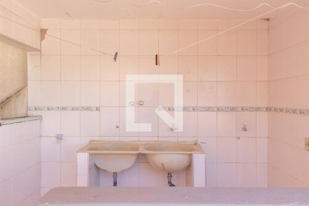 Casa à venda com 366m², 4 quartos e 2 vagas Casa à venda com 366m², 4 quartos e 2 vagasÁrea de Serviço