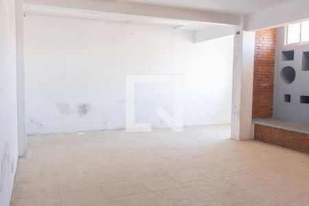 Casa à venda com 366m², 4 quartos e 2 vagas Casa à venda com 366m², 4 quartos e 2 vagasSala 2