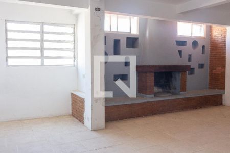 Casa à venda com 366m², 4 quartos e 2 vagas Casa à venda com 366m², 4 quartos e 2 vagasSala 2