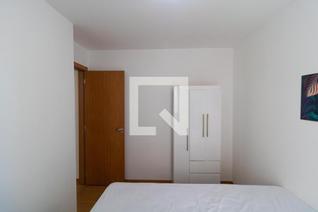 Apartamento à venda com 44m², 2 quartos e 1 vagaQuarto 02