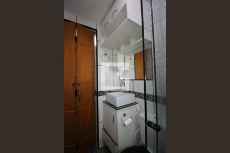 Apartamento à venda com 45m², 2 quartos e 1 vagaBanheoiro