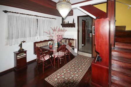 Sala de Jantar de casa à venda com 3 quartos, 200m² em Vila Ema, São Paulo