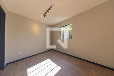 Quarto de apartamento para alugar com 1 quarto, 40m² em Tingui, Curitiba