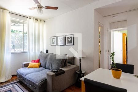 Sala de apartamento à venda com 2 quartos, 65m² em Santa Rosa, Niterói