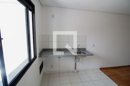 Cozinha e Área de Serviço de kitnet/studio à venda com 1 quarto, 25m² em Vila Granada, São Paulo