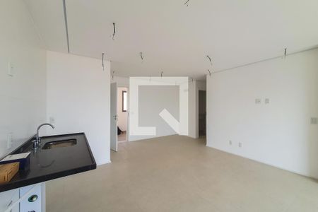 Sala / Cozinha aberta de apartamento à venda com 2 quartos, 72m² em Vila Dom Pedro I, São Paulo