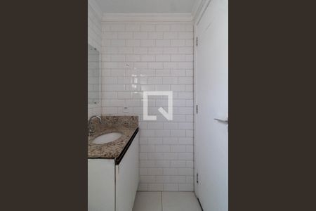 Banheiro de kitnet/studio para alugar com 1 quarto, 46m² em Vila Esperança, São Paulo