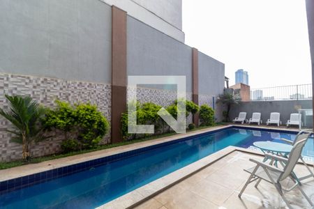 Studio para alugar com 46m², 1 quarto e 1 vaga Studio para alugar com 46m², 1 quarto e 1 vagaPiscina