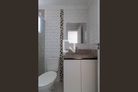 Banheiro de kitnet/studio para alugar com 1 quarto, 46m² em Vila Esperança, São Paulo