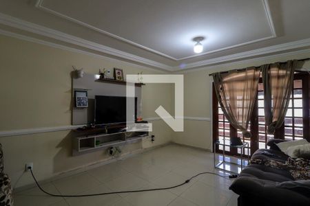 Sala de TV de casa à venda com 4 quartos, 410m² em Jardim Merci Ii, Jundiaí