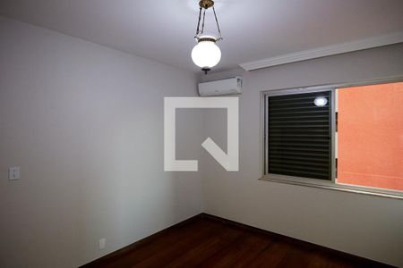 Apartamento para alugar com 200m², 4 quartos e 2 vagasSuíte