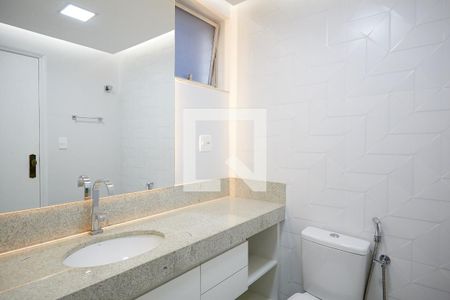 Apartamento para alugar com 200m², 4 quartos e 2 vagasBanheiro da Suíte