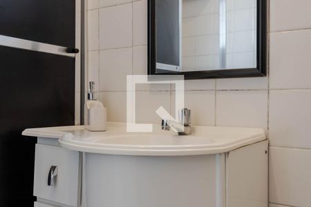 Casa à venda com 158m², 3 quartos e 2 vagasBanheiro 1