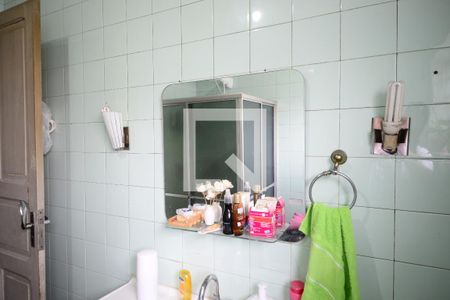 Casa à venda com 270m², 3 quartos e 2 vagasBanheiro