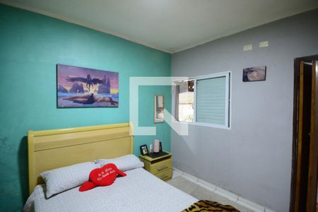 Casa à venda com 270m², 3 quartos e 2 vagasSuíte Casa 2