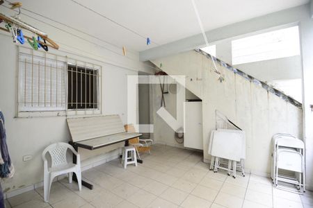 Casa à venda com 270m², 3 quartos e 2 vagasÁrea de Serviço