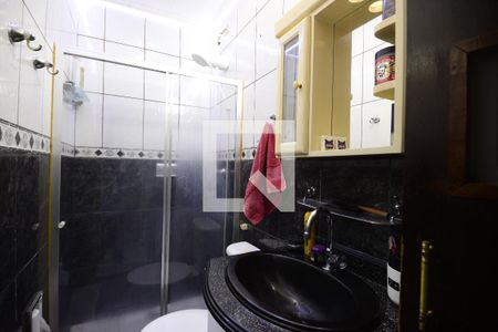 Casa à venda com 270m², 3 quartos e 2 vagasSuíte Casa 2