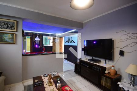 Casa à venda com 270m², 3 quartos e 2 vagasSala Casa 2