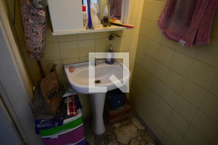 Casa à venda com 270m², 3 quartos e 2 vagasLavabo