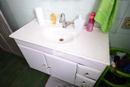 Casa à venda com 270m², 3 quartos e 2 vagasBanheiro