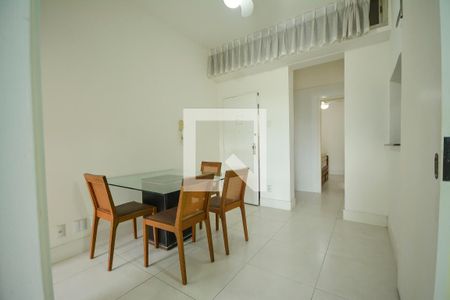 Sala de apartamento para alugar com 3 quartos, 70m² em Glória, Rio de Janeiro