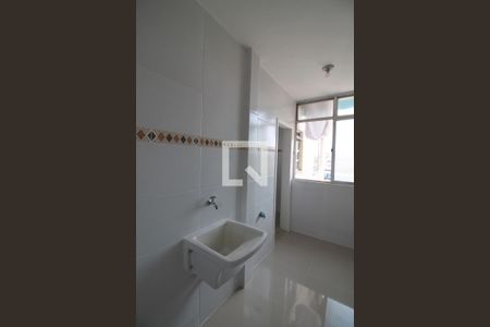 Apartamento para alugar com 70m², 2 quartos e 1 vagaÁrea de Serviço